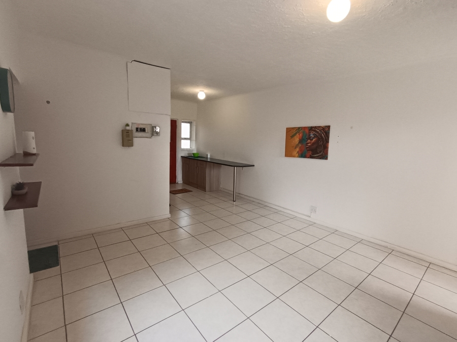 1 Bedroom Property for Sale in Quigney Eastern Cape